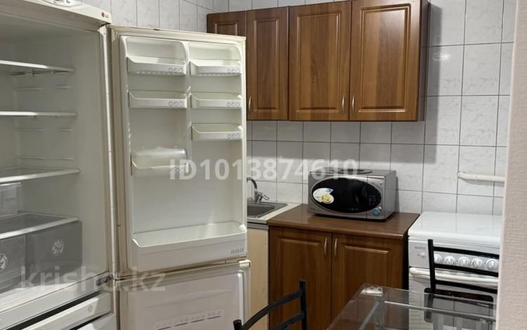 1-комнатная квартира · 35 м² · 1/4 этаж, мкр №10 14 — Шаляпина Береговая за 220 000 ₸ в Алматы, Ауэзовский р-н — фото 2