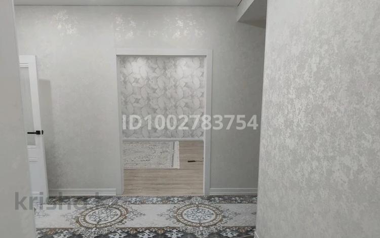 3-комнатная квартира · 87 м² · 1/5 этаж, мкр. Алтын орда 11а/2 за 38 млн 〒 в Актобе — фото 2