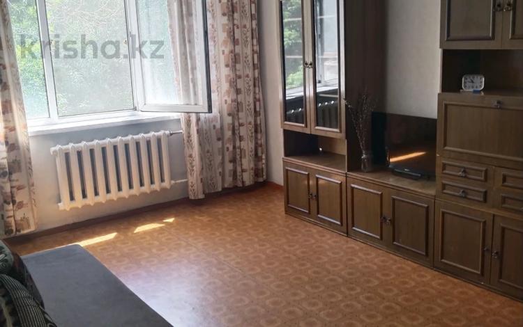 1-комнатная квартира · 40 м² · 3/9 этаж, мкр Жетысу-2 17 за 200 000 ₸ в Алматы, Ауэзовский р-н — фото 2