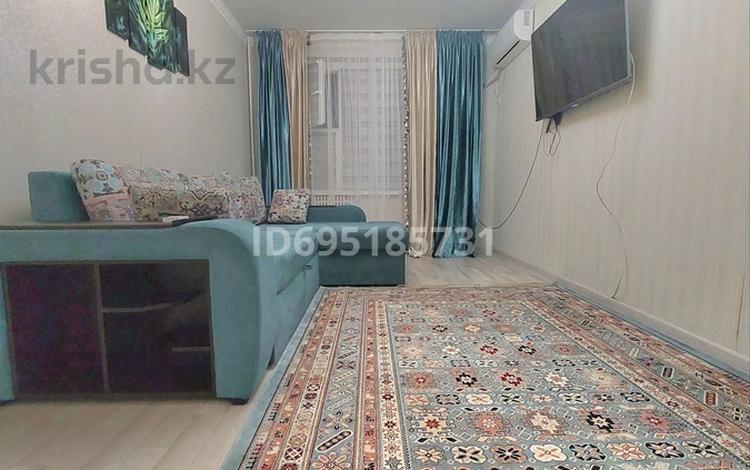 1-комнатная квартира · 56 м² · 1/5 этаж, 11-й мкр 15 за 10 000 ₸ в Актау — фото 49