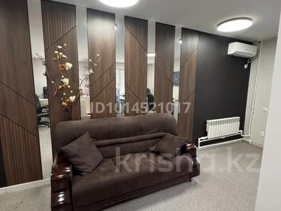 Еркін, кеңселер · 45 м², бағасы: 33 млн ₸ в Караганде, Казыбек би р-н