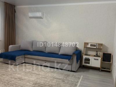 2-комнатная квартира · 86.6 м² · 1/5 этаж, мкр. Алтын орда, Батыс 2 10 г 1 корпус — Халел досмухамедулы за 35 млн ₸ в Актобе