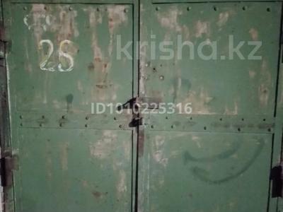 Гараж · 20 м² · Сванкулова 4 ( 32 кв) 4 — Центр города, на 32 квартале за 4 домом сванкулова, бағасы: 30 000 〒 в Балхаше