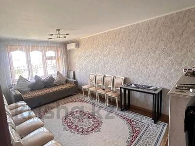 2-комнатная квартира · 54 м² · 5/5 этаж, Оракбаева — Детская больница за 18 млн 〒 в Уральске