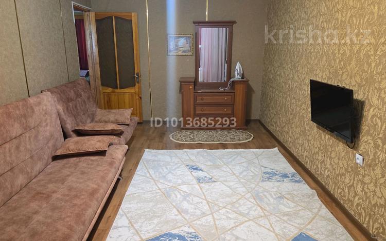 2-комнатная квартира · 48 м² · 1 этаж, 18 мкр 42 за 170 000 ₸ в Шымкенте — фото 2