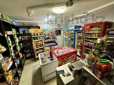 Свободное назначение, магазины и бутики, склады, салоны красоты, медцентры и аптеки · 30 м² за 10.6 млн ₸ в Караганде, Казыбек би р-н
