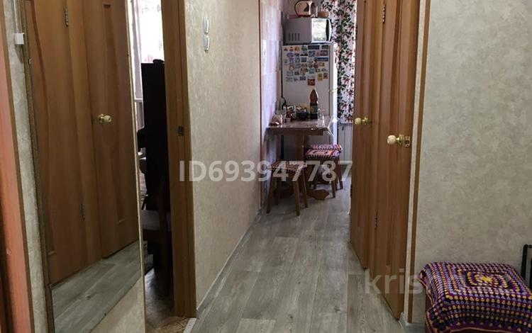 3-комнатная квартира · 61.7 м² · 3/5 этаж, мкр 5, проспект Молдагуловой — Вечный огонь за 17.2 млн ₸ в Актобе — фото 2