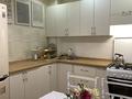 2-комнатная квартира · 58 м² · 1/5 этаж, 34-й мкр 15 — Напротив 33 МКР за 21 млн ₸ в Актау — фото 5
