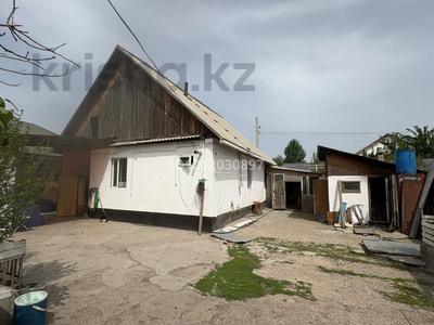 Жеке үй · 4 бөлме · 80 м² · 10 сот., мкр Алгабас — Рядом улица Борили байрак, бағасы: 45 млн ₸ в Алматы, Алатауский р-н