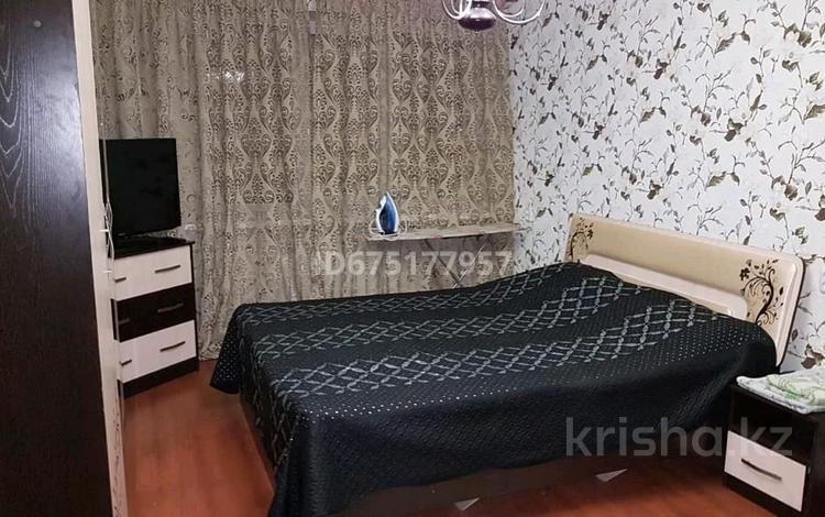 1-бөлмелі пәтер · 40 м² · 2/9 қабат, Ихсанова 89 — Курмангазы, бағасы: 12 000 ₸ в Уральске — фото 2