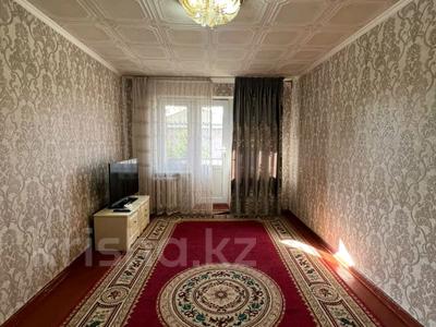 2-бөлмелі пәтер · 44 м² · 5/5 қабат, Микр Қаратау, бағасы: 9.9 млн ₸ в Таразе