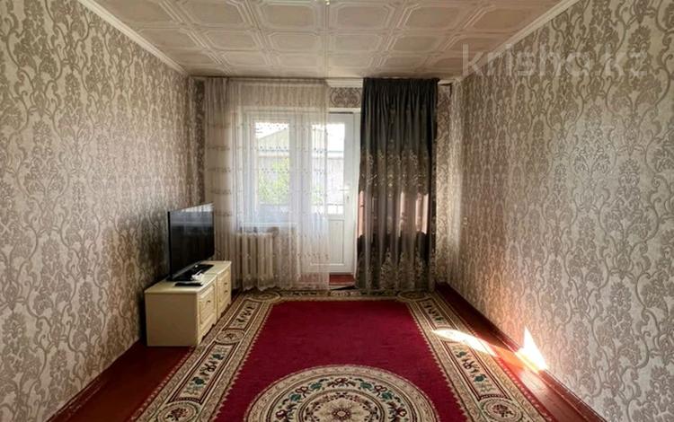 2-комнатная квартира · 44 м² · 5/5 этаж, Микр Қаратау за 9.9 млн ₸ в Таразе — фото 2