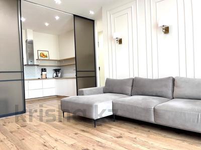 4-комнатная квартира · 120 м² · 6/8 этаж, Гейдара Алиева 1 за 1.2 млн 〒 в Астане, Есильский р-н