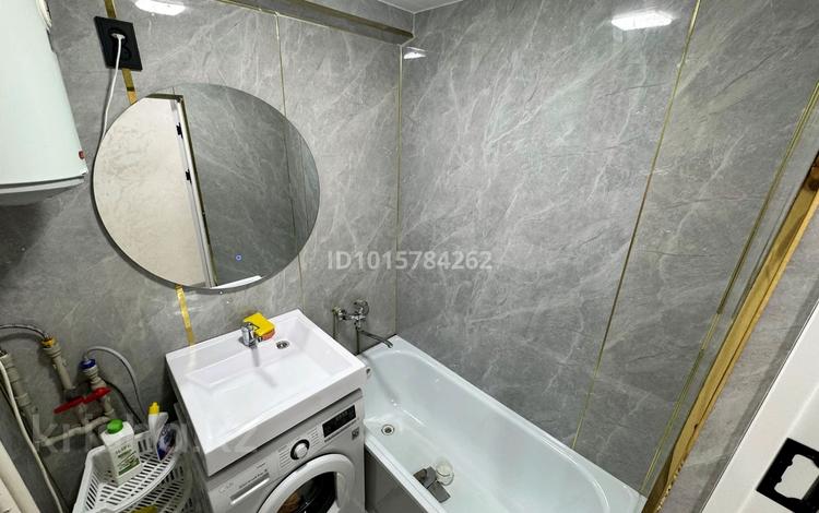 2-комнатная квартира · 50 м² · 2/5 этаж, 2мкр 22дом за 300 000 ₸ в Жанатасе — фото 2