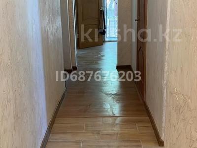 Продажа квартир в Алматинской обл.: 3-комнатная квартира, 56 м², 1/4 этаж, 2 ул 38 — Напротив кафе Сеул. за 20 млн 〒 3-комнатная квартира, 56 м², 1/4 этаж, 2 ул 38 — Напротив кафе Сеул. за 20 млн 〒 в Конаеве (Капчагай)