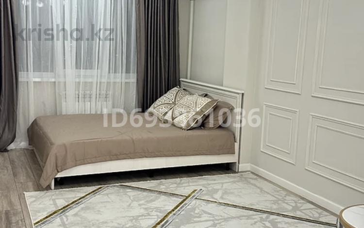 1-бөлмелі пәтер · 39 м² · 10/13 қабат, Есенова 160/3 — Суйинбай - Баянаулская, бағасы: 295 000 〒 в Алматы, Жетысуский р-н — фото 2