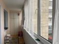 3-комнатная квартира · 63 м² · 2/9 этаж, мкр Юго-Восток, Муканова 18 за 28 млн ₸ в Караганде, Казыбек би р-н — фото 16