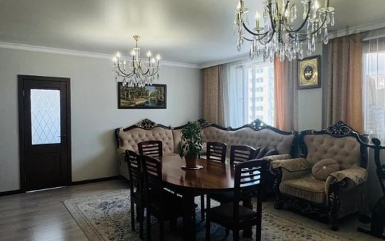 3-бөлмелі пәтер · 97.9 м² · 9/24 қабат, Бауыржана Момышулы 11, бағасы: 42 млн ₸ в Астане, Алматы р-н — фото 2