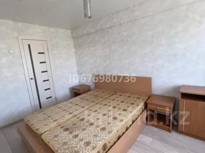2-комнатная квартира, 44.5 м², 5/5 этаж помесячно, Астана 14 за 150 000 〒 в Усть-Каменогорске