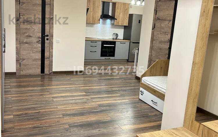 2-бөлмелі пәтер · 50 м² · 1/9 қабат, Думан-2 ш/а. 288 — Раимбекбатыра, бағасы: 245 000 ₸ в Алматы, Медеуский р-н — фото 2