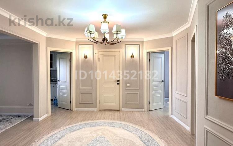 3-комнатная квартира · 90 м² · 5/10 этаж, мкр Жилгородок 5А за 30 млн ₸ в Актобе — фото 2