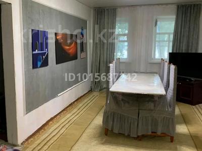 Жеке үй · 5 бөлме · 110 м² · 4.75 жүзд., Актау 13, бағасы: 19 млн ₸ в Актобе, мкр Москва