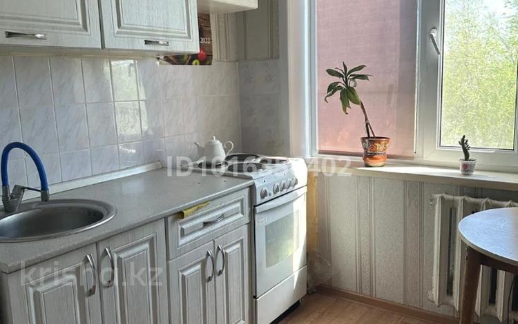 2-комнатная квартира · 42 м² · 2/5 этаж, Торайгырова 24 — Шешембекова за 11.8 млн ₸ в Экибастузе — фото 2