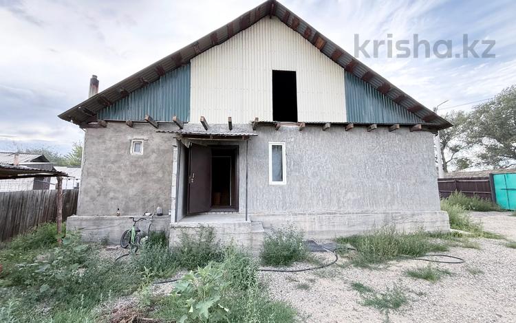 Отдельный дом · 6 комнат · 116 м² · 10 сот., Матроский пер 51 за 200 000 〒 в Семее — фото 2