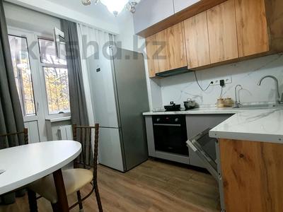 1-комнатная квартира · 50 м² · 8/17 этаж, Утепова 20 — Розыбакиева за 320 000 〒 в Алматы, Бостандыкский р-н