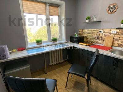 1-комнатная квартира · 35 м² · 5/5 этаж, 343-й квартал мкр 15 — Силина за 12 000 ₸ в Семее