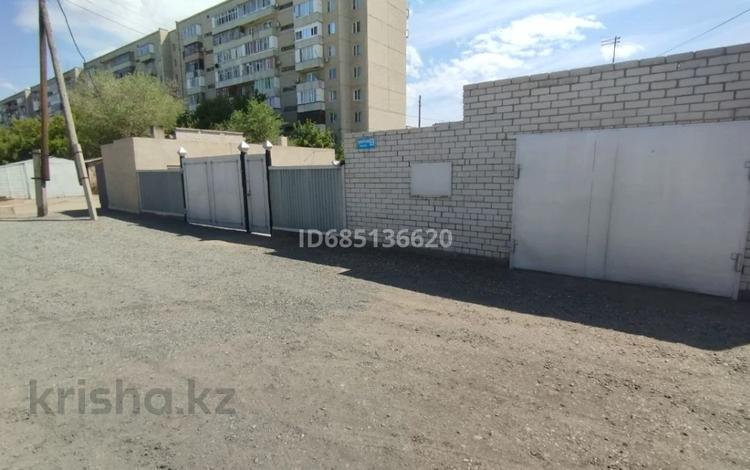 Отдельный дом · 3 комнаты · 100 м² · 10 сот., Турксибская 69 — Китайка за 65 млн 〒 в Семее — фото 19