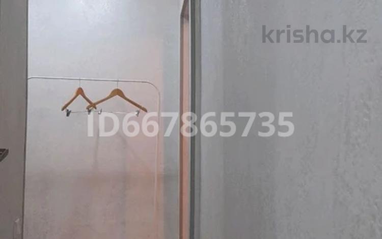 2-бөлмелі пәтер · 45 м² · 4/5 қабат, мкр Центральный, Драмтеатр-Рахат 15а — Рахат, бағасы: 16 млн ₸ в Атырау — фото 11
