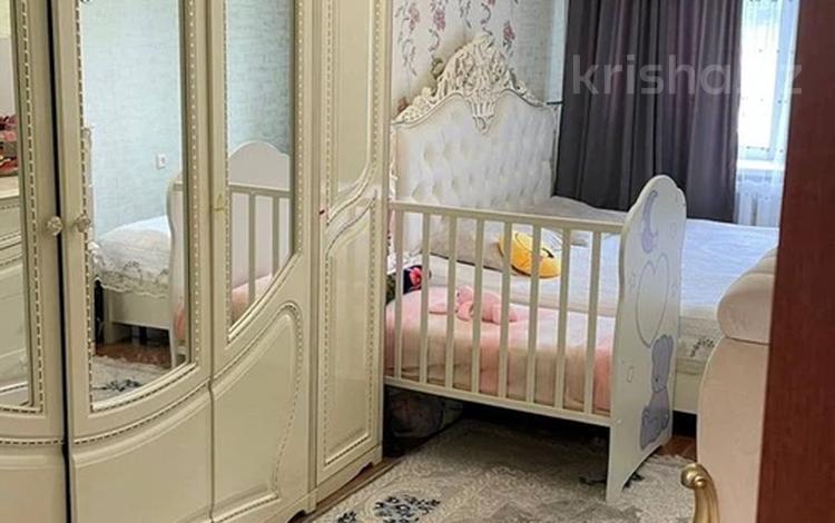 3-бөлмелі пәтер · 60 м² · 1/5 қабат, Юбилейный 37, бағасы: 15.6 млн ₸ в Кокшетау — фото 2