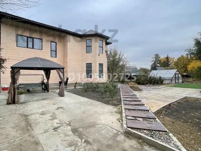 Отдельный дом · 10 комнат · 300 м² · 18 сот., Геолог3 44 за 34 млн 〒 в Актобе, жилой массив Заречный-1