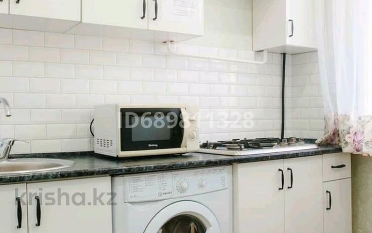1-комнатная квартира · 38 м² · 1/5 этаж, Алтынсарина 161 — Интернациональной за 14 000 ₸ в Петропавловске — фото 2