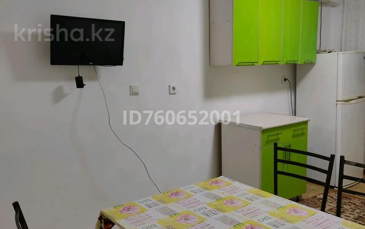 2-бөлмелі пәтер · 58 м² · 7/9 қабат, мкр Нурсат, Мкр Нурсат 2 40 — Акимат, за Ладушками, бағасы: 18 млн ₸ в Шымкенте, Каратауский р-н — фото 2