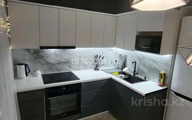 3-комнатная квартира · 61 м² · 2/5 этаж, Победы 2а за 17.5 млн ₸ в Абай — фото 31