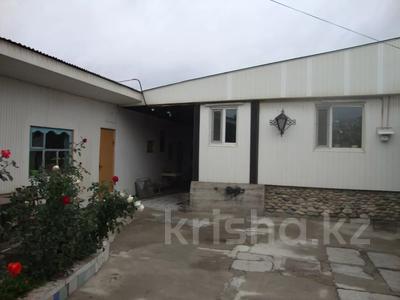 Отдельный дом • 4 комнаты • 120 м² • 9 сот., 1-й Узбекский пер. 20 за 35 млн 〒 в Таразе
