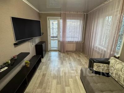 2-комнатная квартира · 42 м² · 4/5 этаж, Бурова 37 за 17 млн 〒 в Усть-Каменогорске