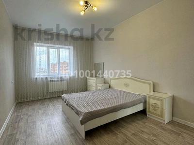 Пәтерлер в Актюбинской обл.: 2-бөлмелі пәтер · 70 м² · 4/5 қабат · ай сайын, мкр. Алтын орда — Пересечение проспект Таульсиздик и Газизы Жубановой, бағасы: 300 000 〒 2-бөлмелі пәтер · 70 м² · 4/5 қабат · ай сайын, мкр. Алтын орда — Пересечение проспект Таульсиздик и Газизы Жубановой, бағасы: 300 000 〒 в Актобе