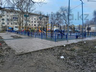 2-комнатная квартира · 42 м² · 1/5 этаж, Ружейникова 7 — Гагарина за 12.2 млн 〒 в Уральске