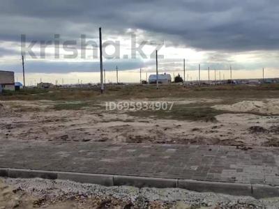 Жер телімдері в Костанайской обл.: Жер телімі · 10 сотық, Тас-булак, бағасы: 15 млн 〒 Жер телімі · 10 сотық, Тас-булак, бағасы: 15 млн 〒 в Костанае