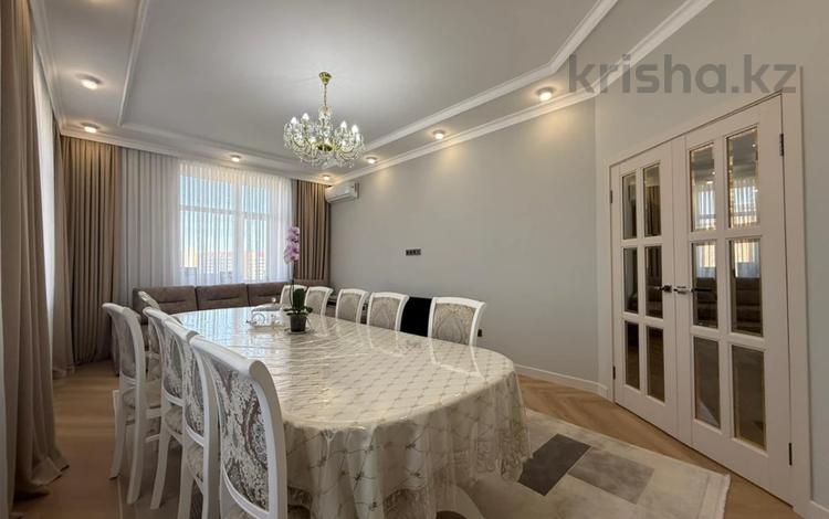 3-бөлмелі пәтер · 89 м² · 6/10 қабат, мкр Юго-Восток, Пр. Строителей, бағасы: 125 млн ₸ в Караганде, Казыбек би р-н — фото 2