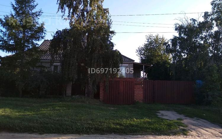 Отдельный дом · 4 комнаты · 120 м² · 10 сот., Братьев Родионовых 3 — Дукен Аленка за 35 млн ₸ в  — фото 53