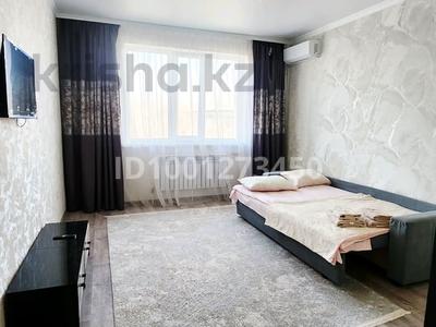 1-комнатная квартира · 48 м² · 5/5 этаж, мкр Айнабулак-2 за 11 000 〒 в Алматы, Жетысуский р-н