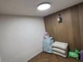 2-комнатная квартира · 46.8 м² · 8/9 этаж, Е251 4 за 26.9 млн ₸ в Астане, Нура р-н — фото 9