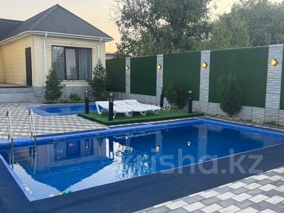 Дача · 6 комнат · 500 м², жилой массив Кайнар Булак, Вишневая 92 за 100 000 〒 в Шымкенте, Абайский р-н