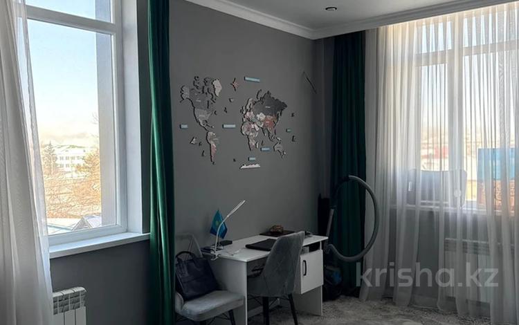 2-бөлмелі пәтер · 61 м² · 3/12 қабат, Бақтыораз Бейсекбаева 11, бағасы: 32.5 млн ₸ в Астане, р-н Байконур — фото 2