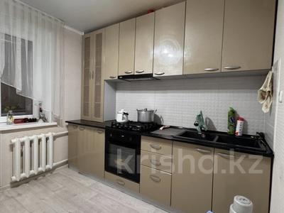 4-бөлмелі пәтер · 90 м² · 4/5 қабат, мкр 4, бағасы: 31 млн ₸ в Уральске