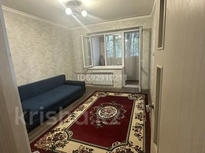 1-комнатная квартира, 40 м², 2/12 этаж помесячно, мкр Аксай-1А 7 за 200 000 〒 в Алматы, Ауэзовский р-н